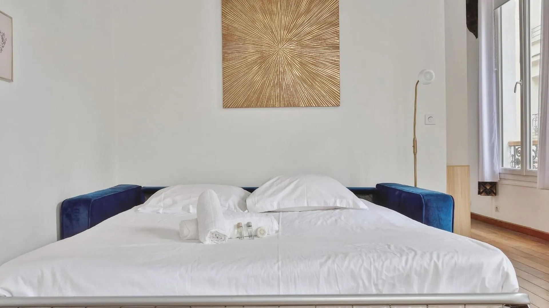 Montare - Welkeys Apartment Paris